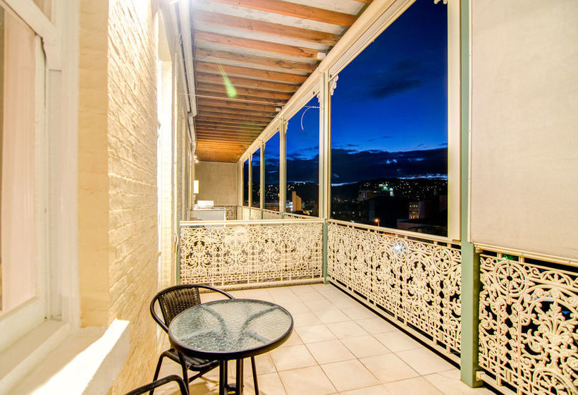 בית מלון כפרי Ashcroft Apartments