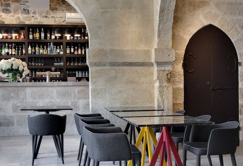 호텔 Boutique Hôtel Des Remparts & Spa