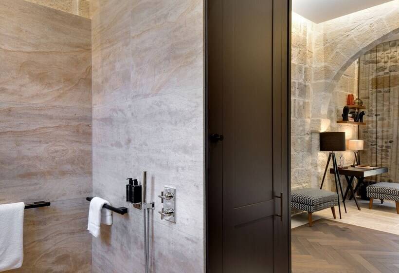 호텔 Boutique Hôtel Des Remparts & Spa