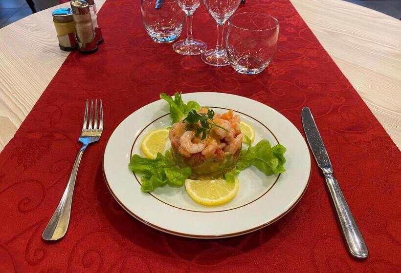 Brit Hotel Brive La Gaillarde   Restaurant La Limousine