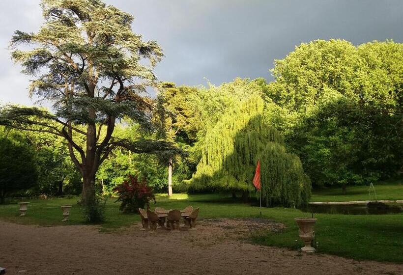 ホテル Chateau Des Chevaliers De Grand Tonne