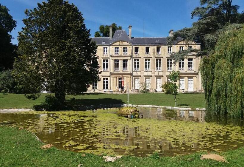 ホテル Chateau Des Chevaliers De Grand Tonne