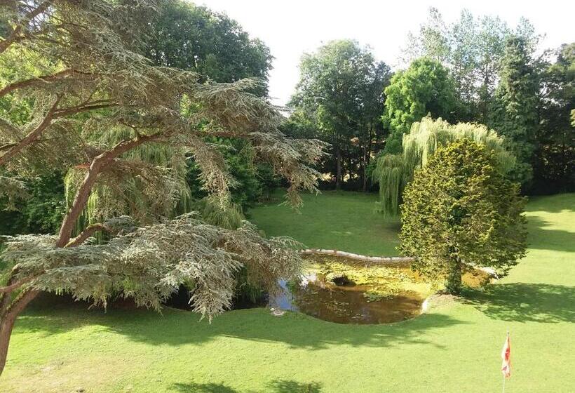 ホテル Chateau Des Chevaliers De Grand Tonne