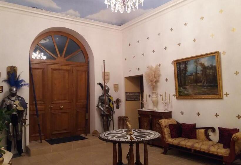 ホテル Chateau Des Chevaliers De Grand Tonne