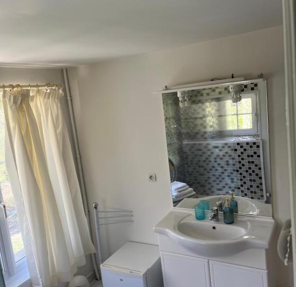 ホテル Chateau Des Chevaliers De Grand Tonne