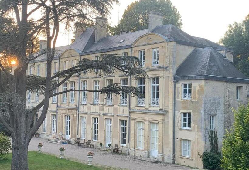 ホテル Chateau Des Chevaliers De Grand Tonne