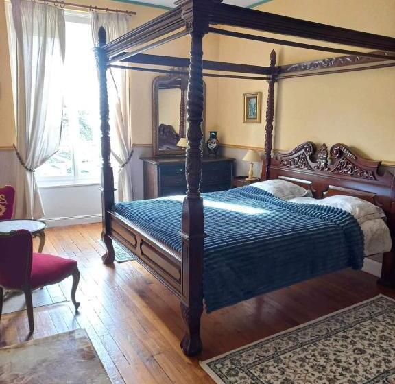 ホテル Chateau Des Chevaliers De Grand Tonne