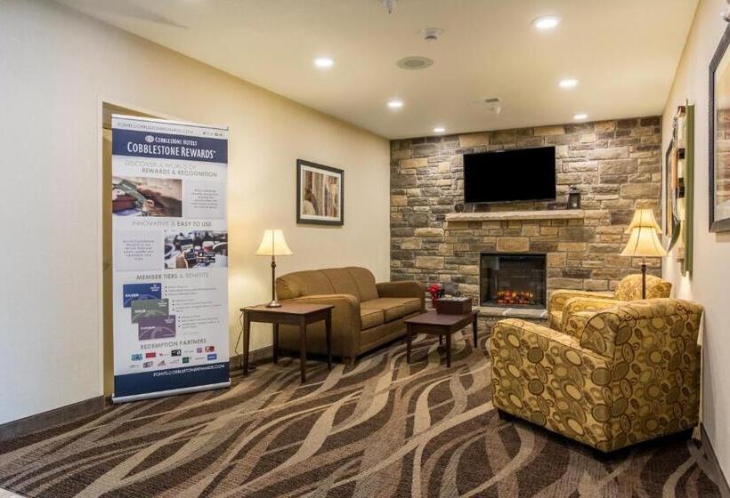 Cobblestone Hotel & Suites   Erie