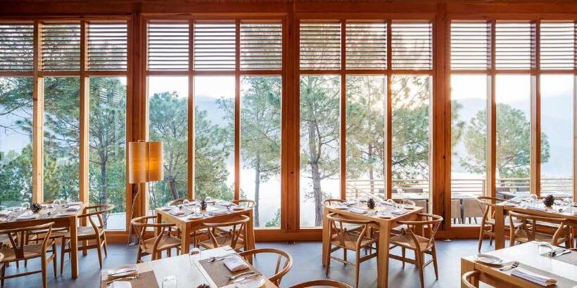 هتل Dhensa Resort