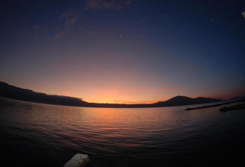 בית מלון כפרי Divers