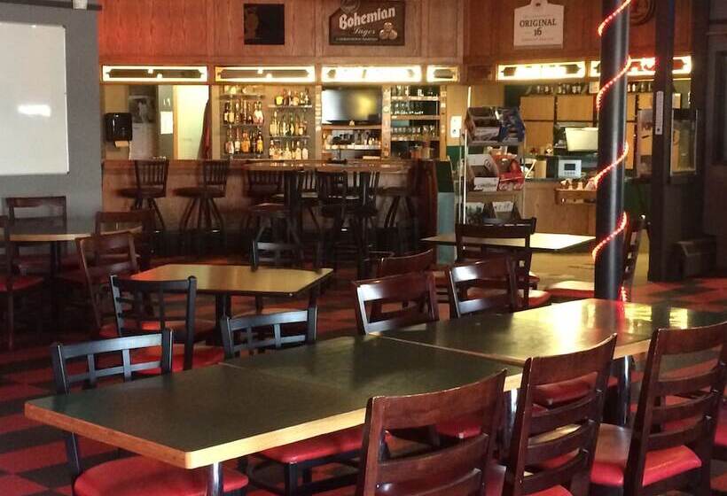 فندق Esterhazy Motor