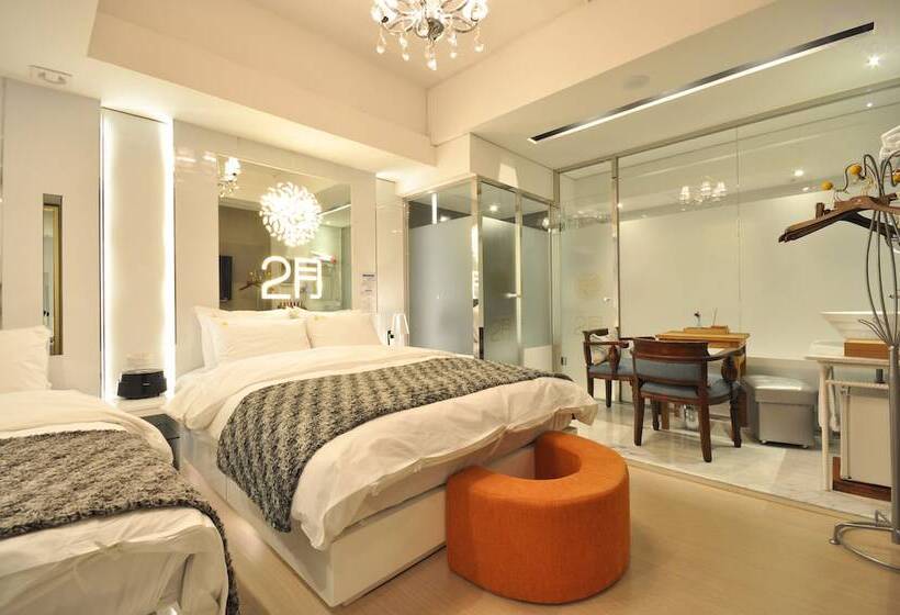 February Hotel Apsan