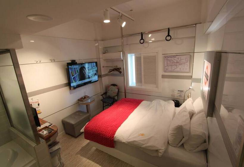 February Hotel Apsan