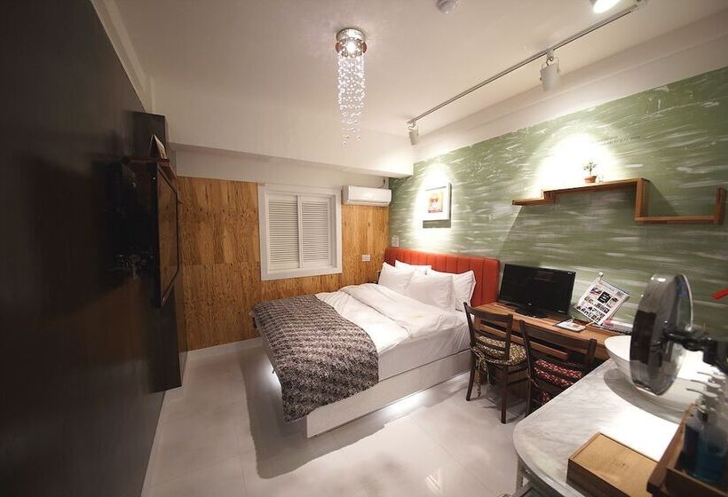 February Hotel Apsan