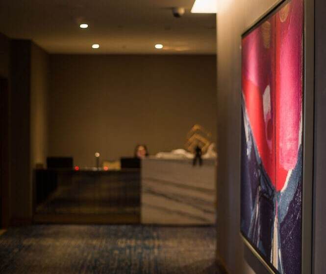 호텔 Four Points By Sheraton Surabaya, Tunjungan Plaza