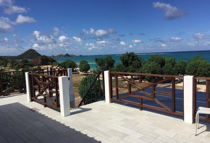 فندق Friends Beach