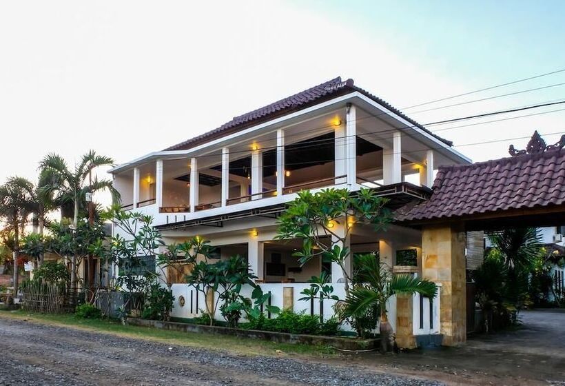 فندق Friends Beach