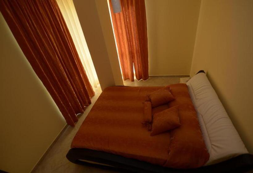 בית מלון כפרי Garden