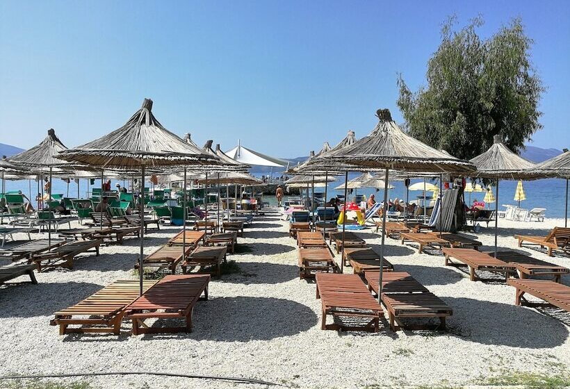 בית מלון כפרי Garden