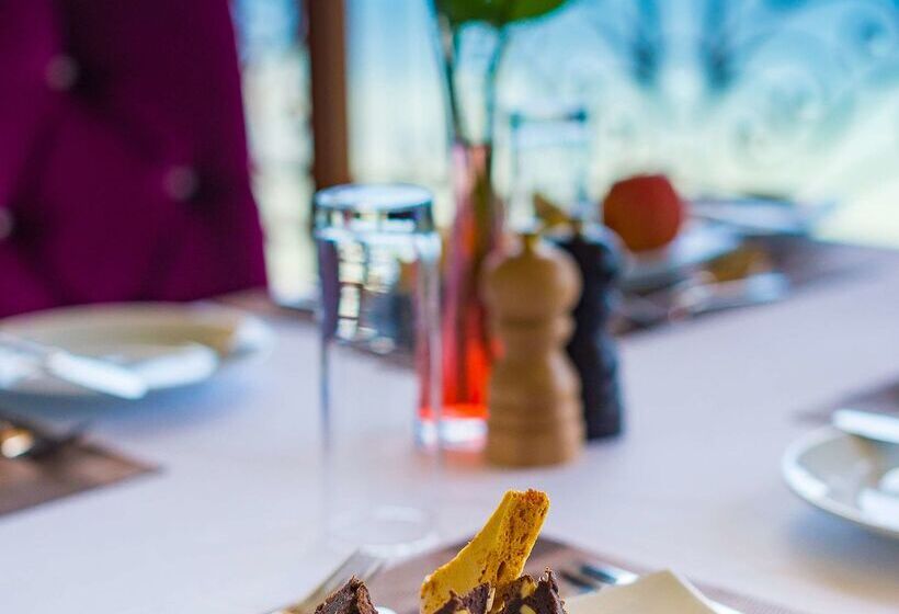 酒店 Golden Tulip Zanzibar Resort