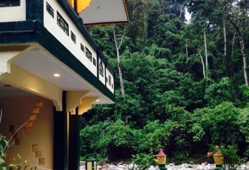 فندق Indra Valley Inn Bukit Lawang