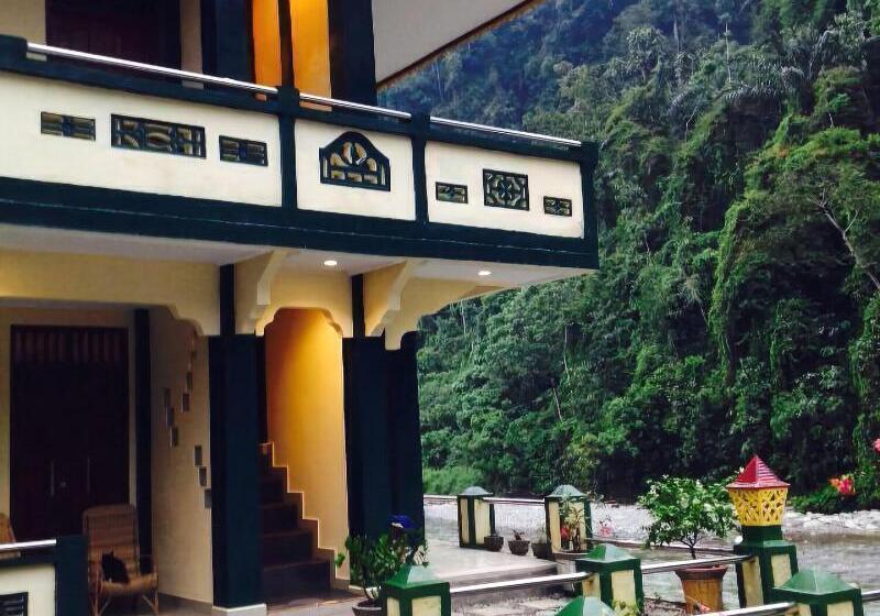 فندق Indra Valley Inn Bukit Lawang