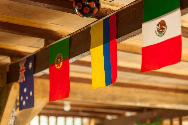 فندق Indra Valley Inn Bukit Lawang