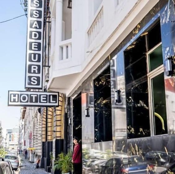 هتل Les Ambassadeurs