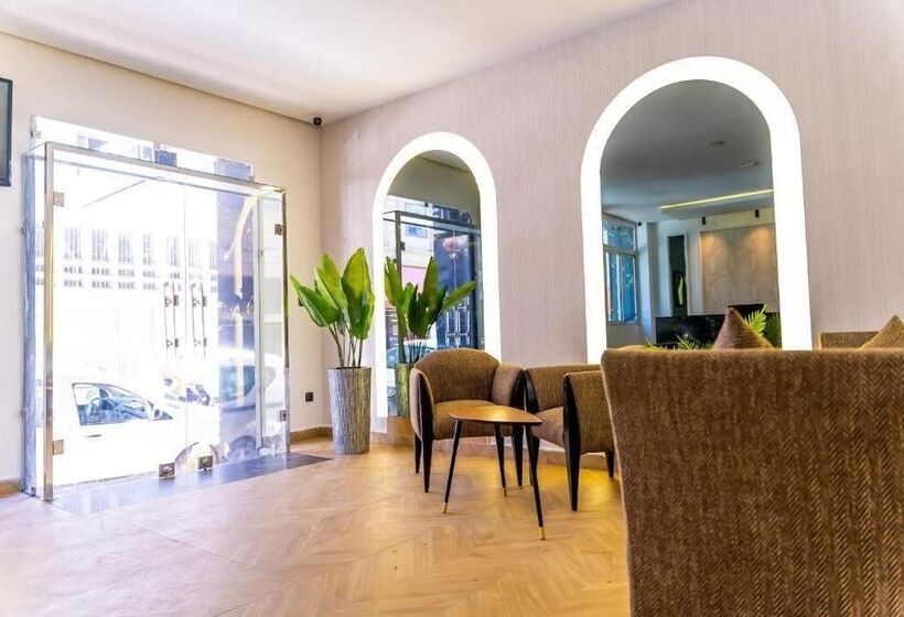 هتل Les Ambassadeurs