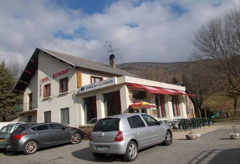 בית מלון כפרי La Trinite