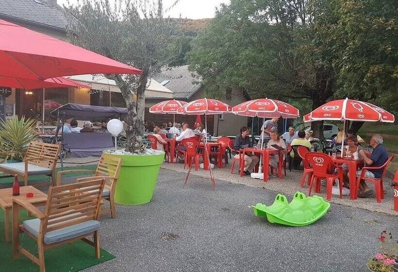 בית מלון כפרי La Trinite