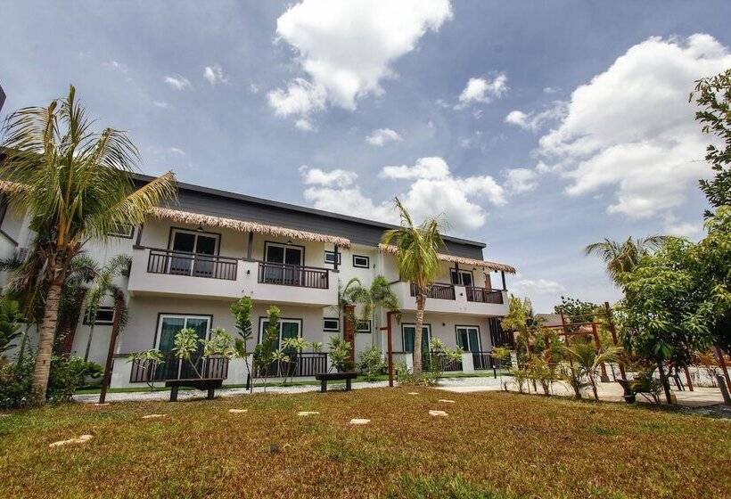 Отель Lavigo Resort