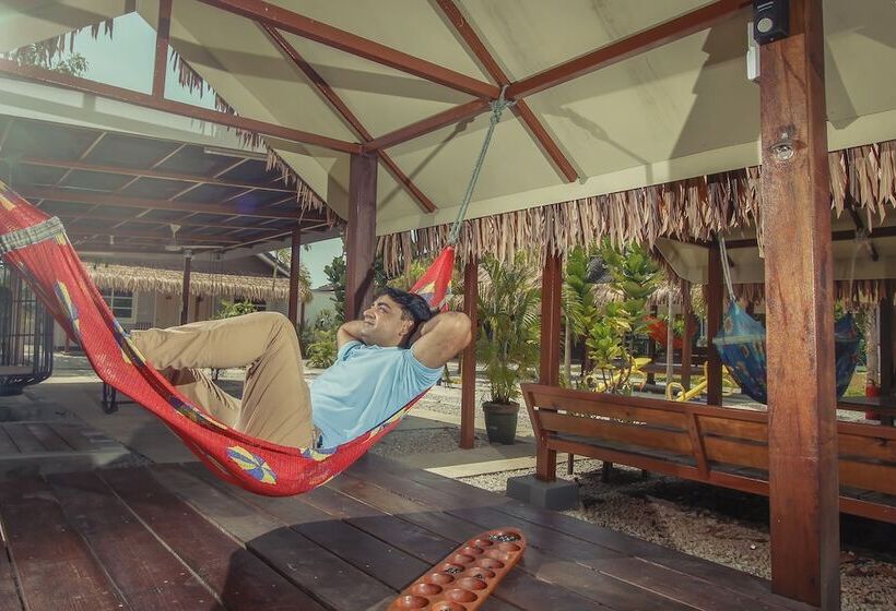 هتل Lavigo Resort