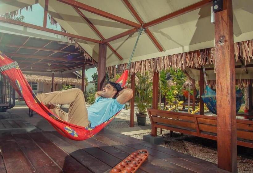 Отель Lavigo Resort