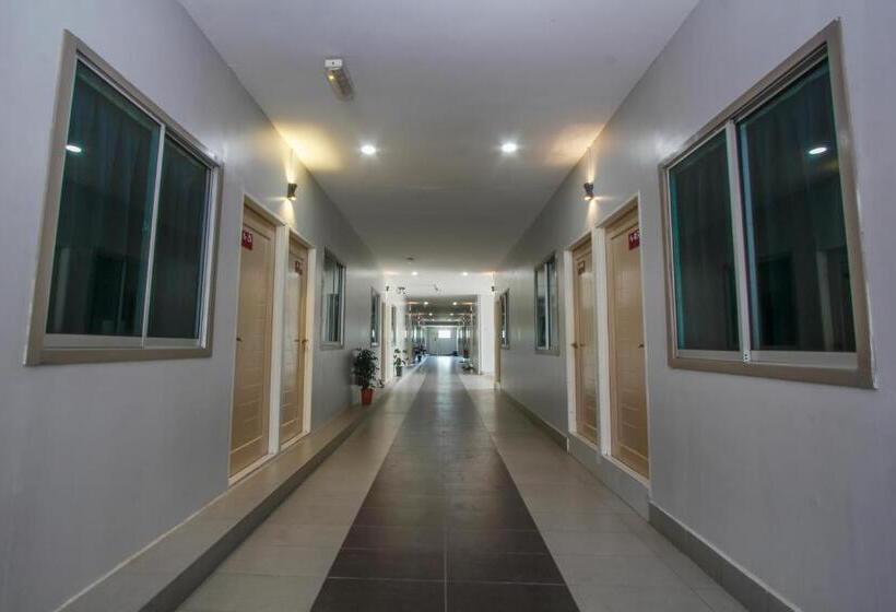 Отель Lavigo Resort