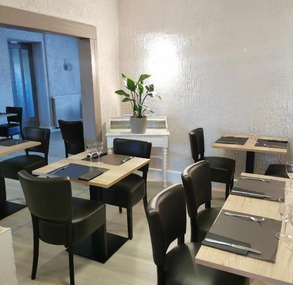 فندق Le P'tit Bouchon