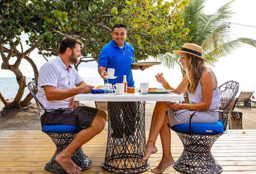 בית מלון כפרי Mariposa Belize Beach Resort