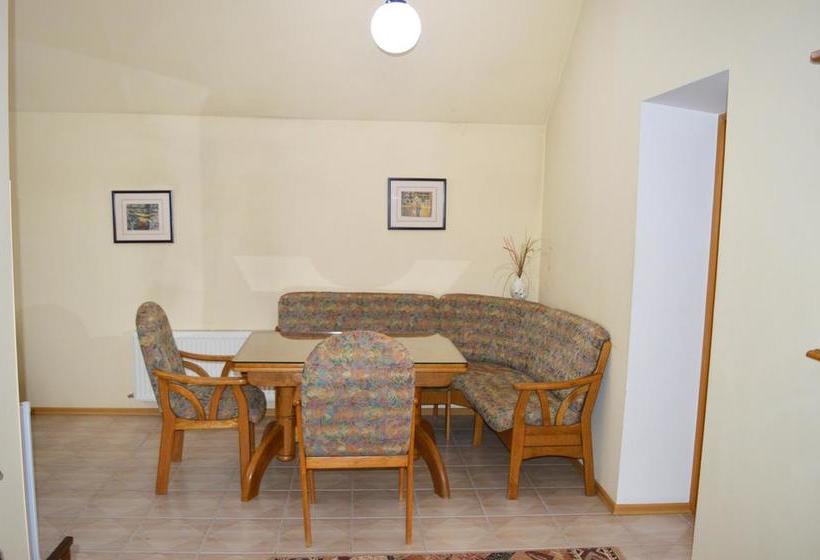 هتل Mini Chisinau