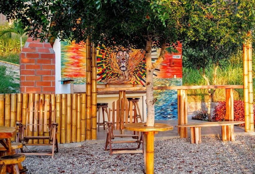 هتل Nativa Bambu Ecolodge