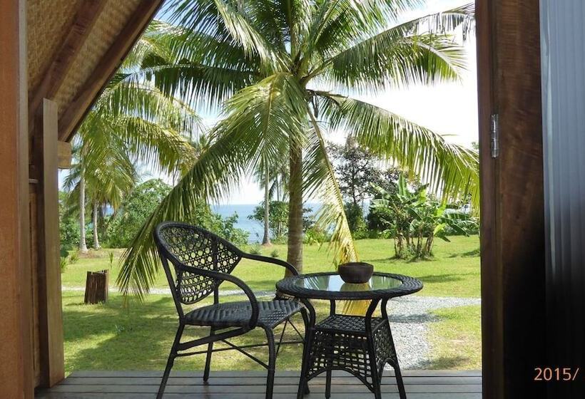 בית מלון כפרי North Borneo Biostation Resort