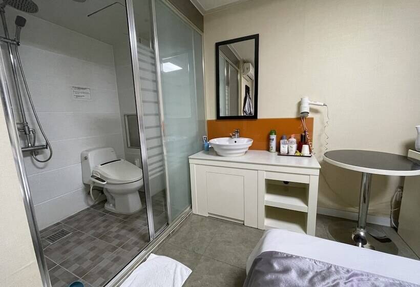 Hotel Novaluz Tourist