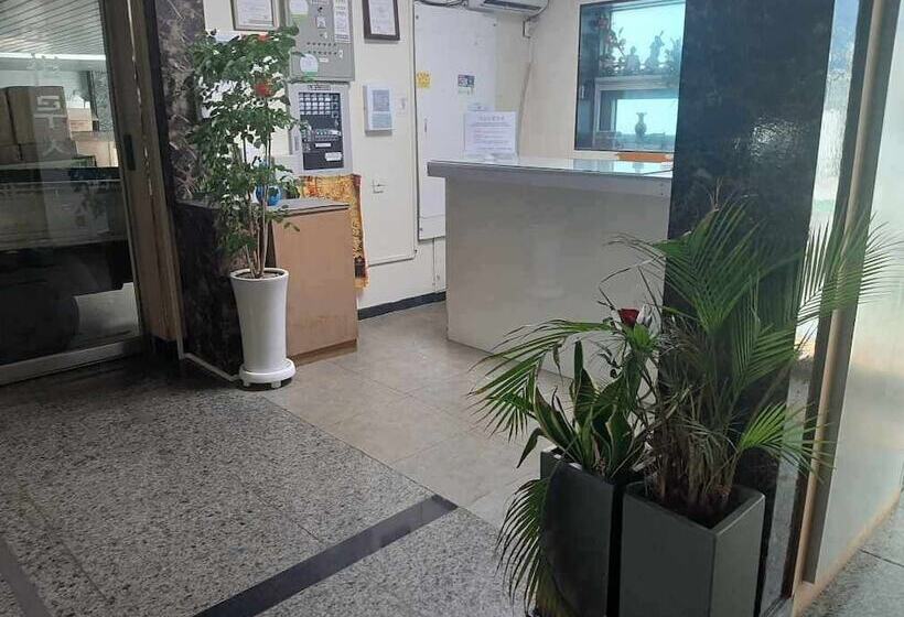 Hotel Novaluz Tourist