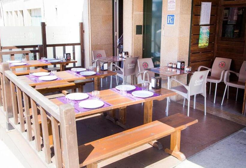 בית מלון כפרי Pension Restaurante Casa Camiño