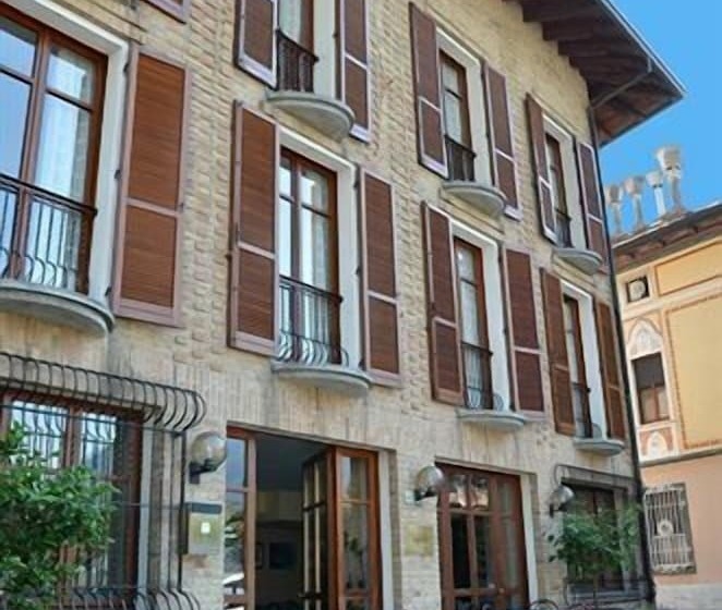 فندق Ristorante Vapore