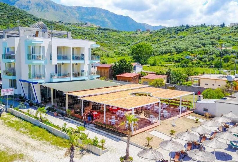 בית מלון כפרי Royal