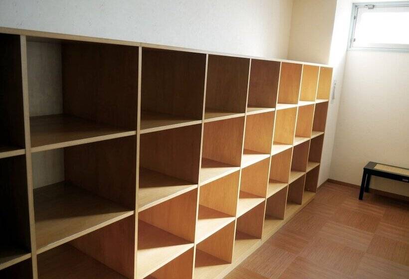 فندق Shiretoko Yuhi No Ataruie Onsen Hostel