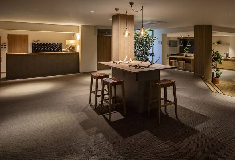 Отель Shiretoko Yuhi No Ataruie Onsen Hostel