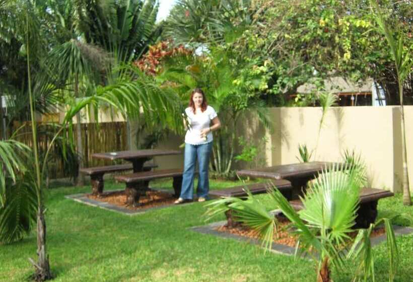 ホテル Shonalanga Lodge