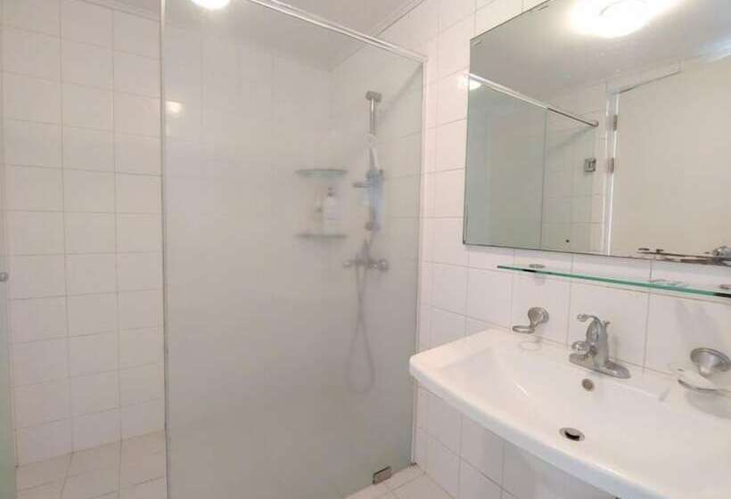 هتل Springhill Resort