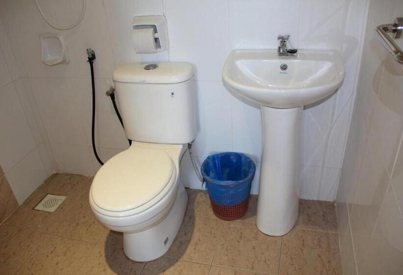 Sun Inns Hotel Pasir Penambang